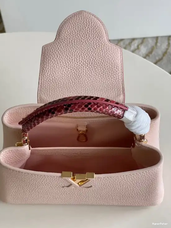 BB LOUIS CAPUCINES VUITTON 0525